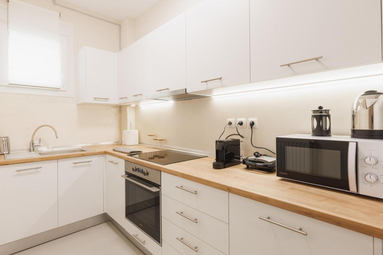 Fully Renovated Luxurious Semi-Basement Studio Athen Exterior foto